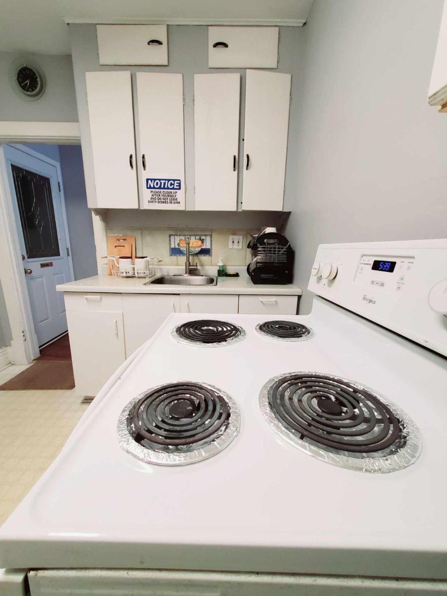 Merj'S Guest House In Wolesly 위니펙 외부 사진