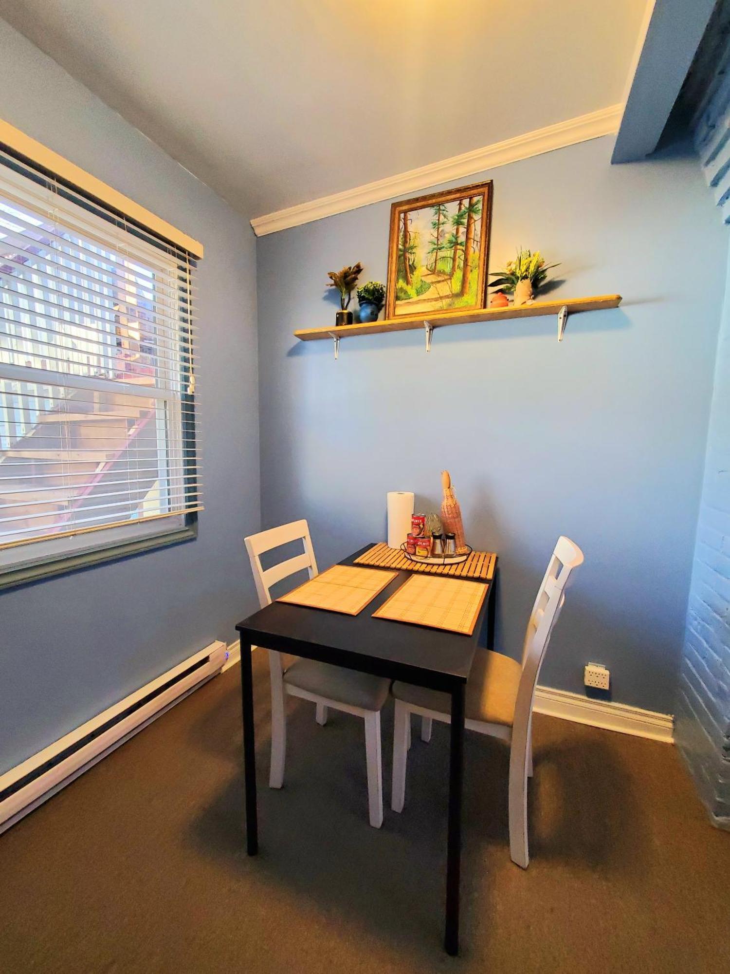 Merj'S Guest House In Wolesly 위니펙 외부 사진